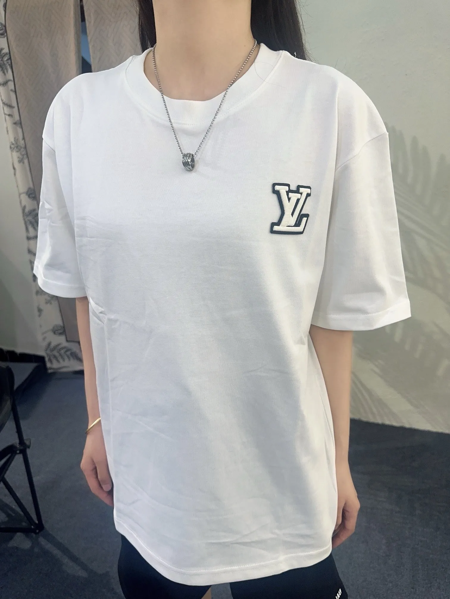Louis Vuitton/Louis Vuitton 24ss short sleeves with embroidered letters on the chest